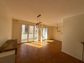 Location Appartement Appartement La Roche Sur Yon 2 pièce(s) 62.99 m2 La roche sur yon