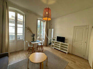  Appartement à louer 1 pièce 24 m²