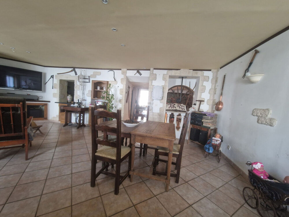Dans le village de Rebais