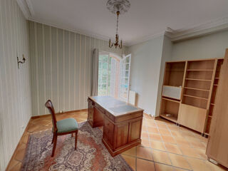  Maison à vendre 8 pièces 227 m²