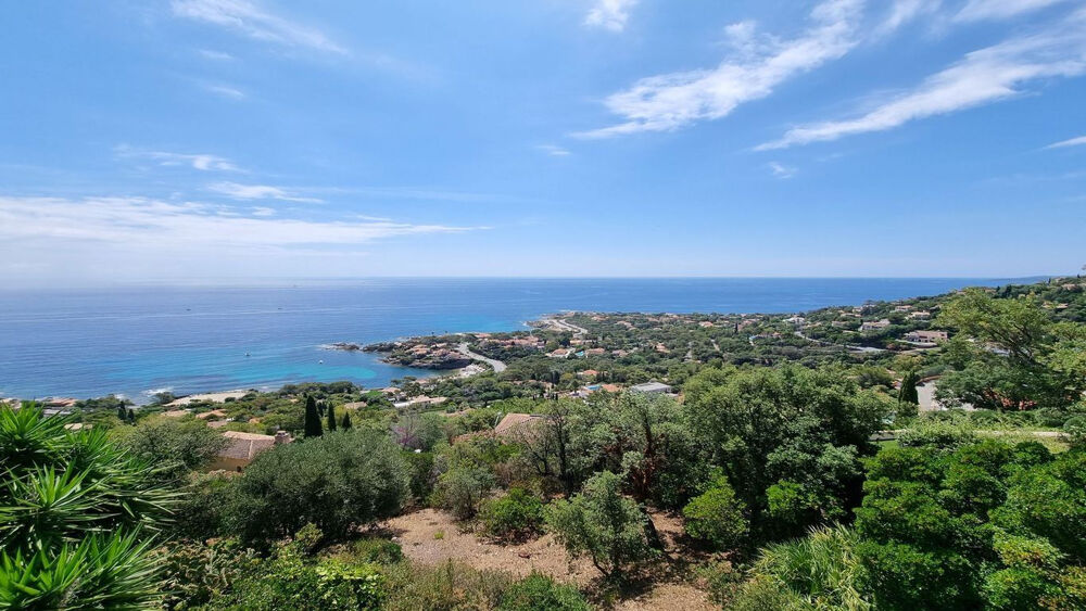 Aux Issambres, villa d'exception T7