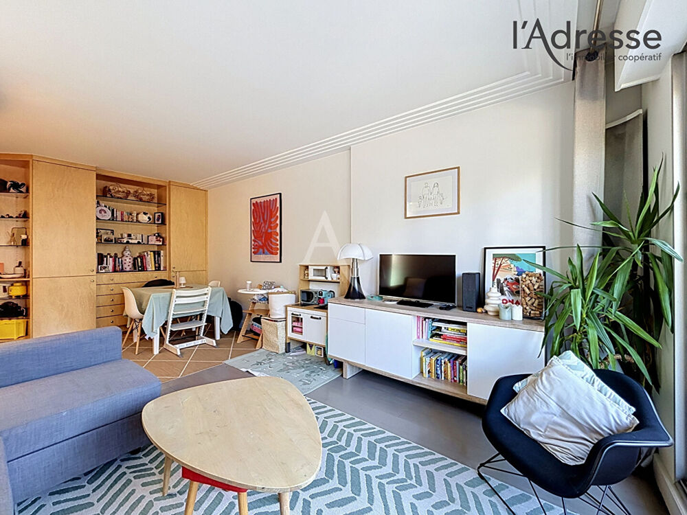 Vente Appartement 3 pièces de 67 m² - Cave - Parking en sus Suresnes