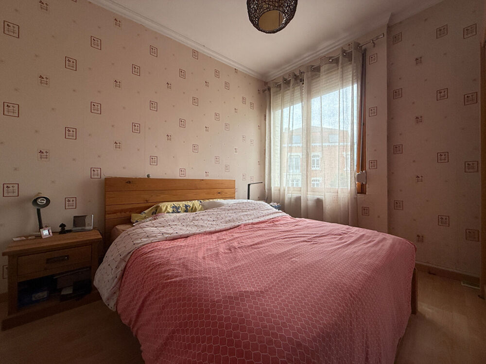 Vente Maison Maison 103.m²  3 chambres et jardin. A proxmité du métro Mons Sarts Mons en baroeul