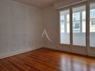  Appartement à vendre 4 pièces 121 m²