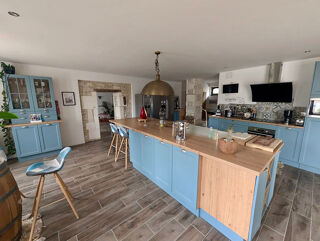  Maison � vendre 14 pi�ces 450 m�