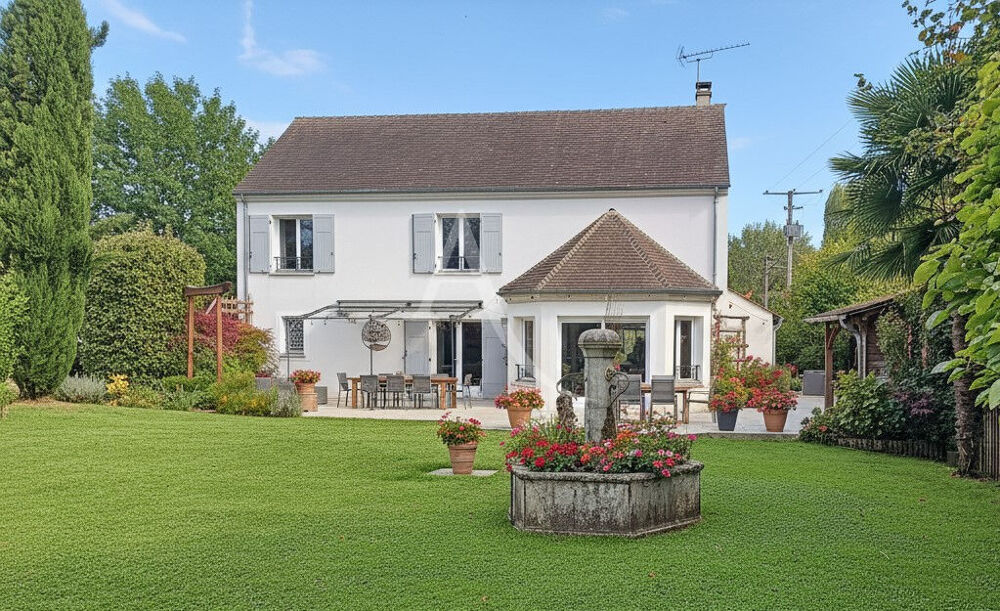 Vente Maison Maison Maisoncelles En Brie 6 pi�ce(s) 205 m2 Coutevroult