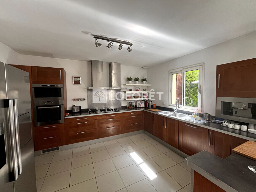 Vente Maison Maison Juziers 7 pièce(s) 165 m2 Juziers