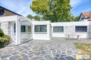  Maison à louer 5 pièces 191 m²