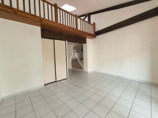  Appartement à louer 1 pièce 37 m²