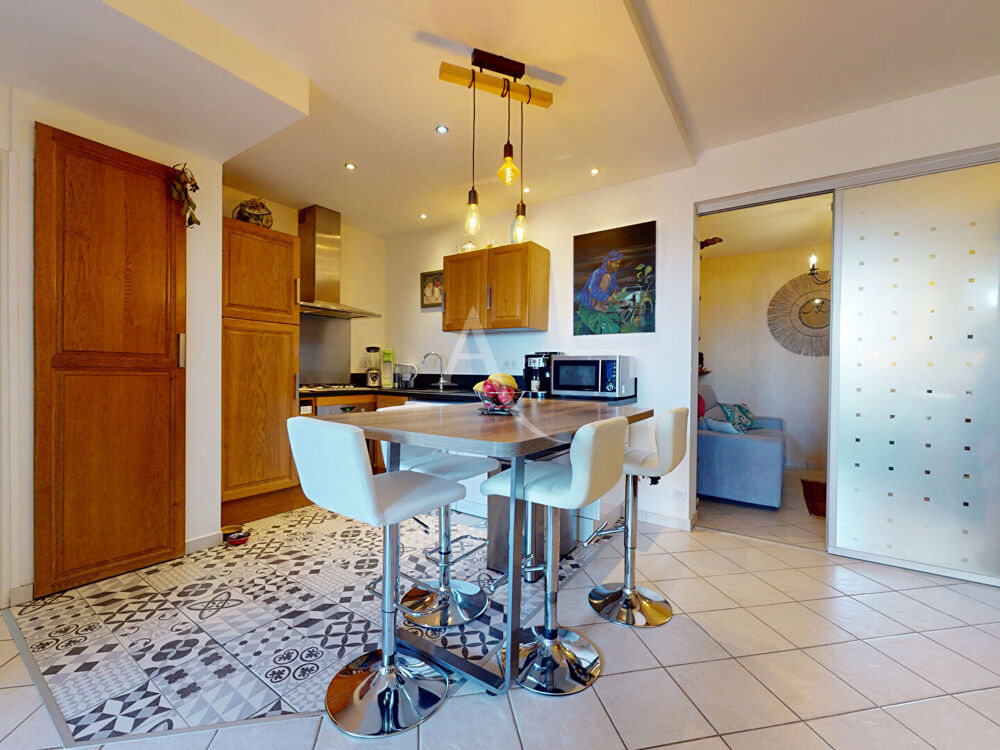 Vente Appartement Rumilly - T2 bis de 47 m² en rez-de-jardin avec garage, au calme et proche des commodités Rumilly