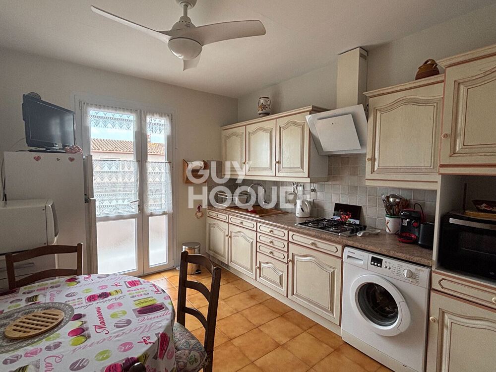 Location Appartement À louer à l'année - Appartement meublé 4 pièces avec balcon et jardin commun à Villeneuve-de-la-Raho Villeneuve de la raho