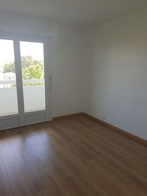  Appartement � louer 4 pi�ces 92 m�