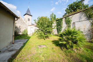  Villa  vendre 6 pices 211 m