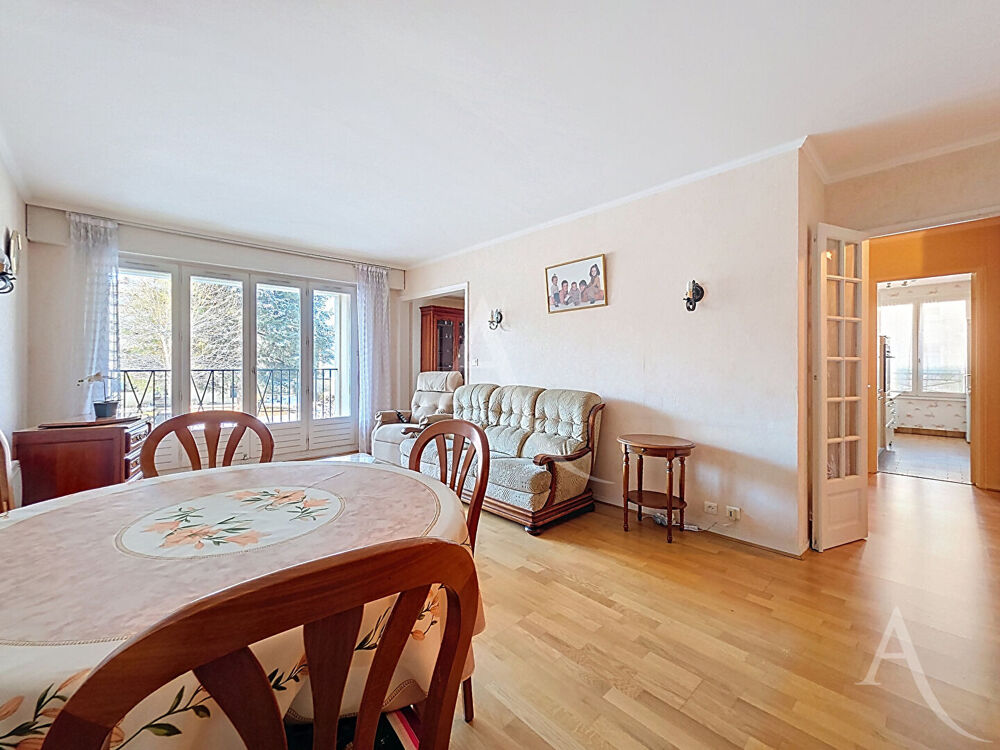 Vente Appartement Mantes-la-Jolie Gare ? F4 avec terrasse, box fermé et ascenseur dans résidence recherchée Mantes la jolie