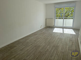  Appartement � louer 3 pi�ces 65 m�