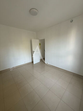  Appartement à louer 1 pièce 22 m²
