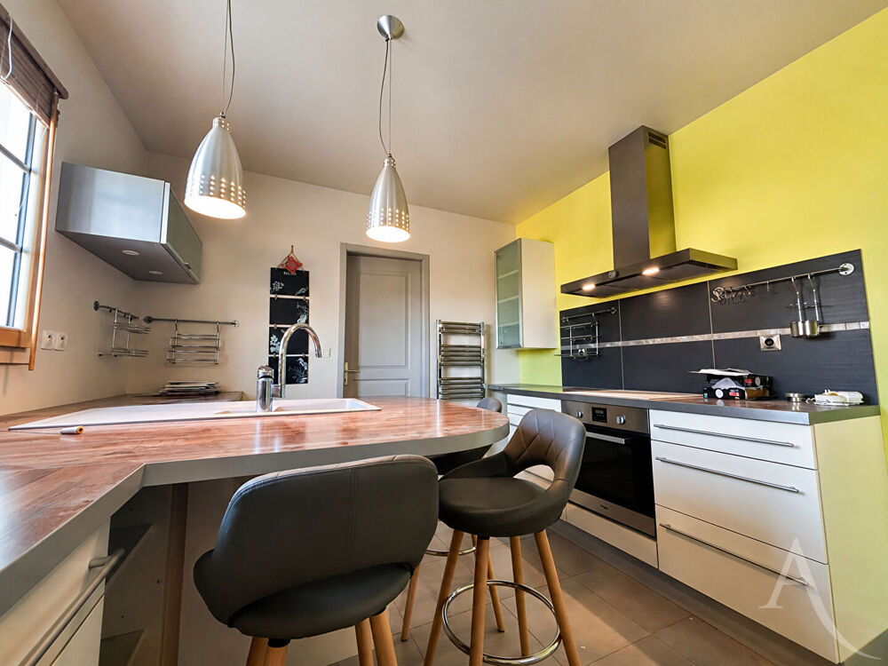 Location Maison Maison de plain-pied de 93 m² avec jardin arboré et garage Le subdray