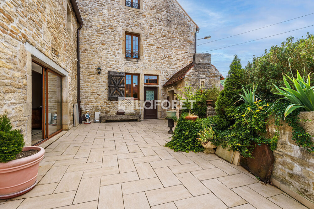 Vente Maison Maison Saffres 10 pièce(s) 290 m2 Saffres