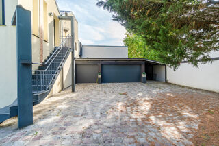  Maison à vendre 8 pièces 265 m²