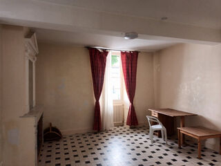  Maison � louer 10 pi�ces 300 m� Aiguillon