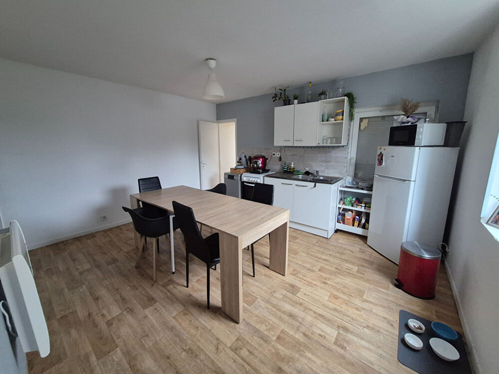 Immeuble comprenant 3 logements.
