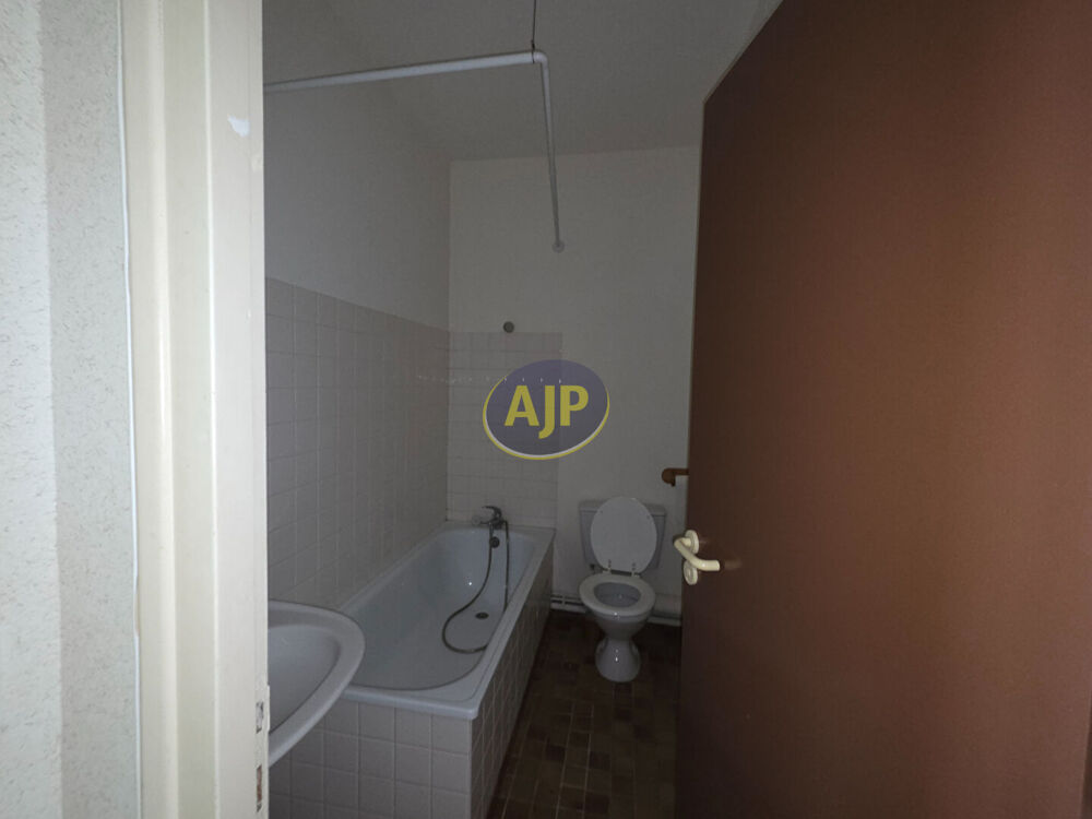 Location Appartement Nantes Studio meublé Quai de Versailles Nantes