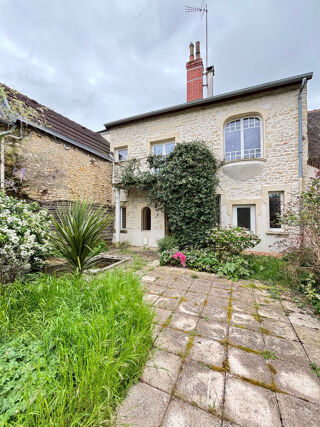  Maison  vendre 11 pices 192 m
