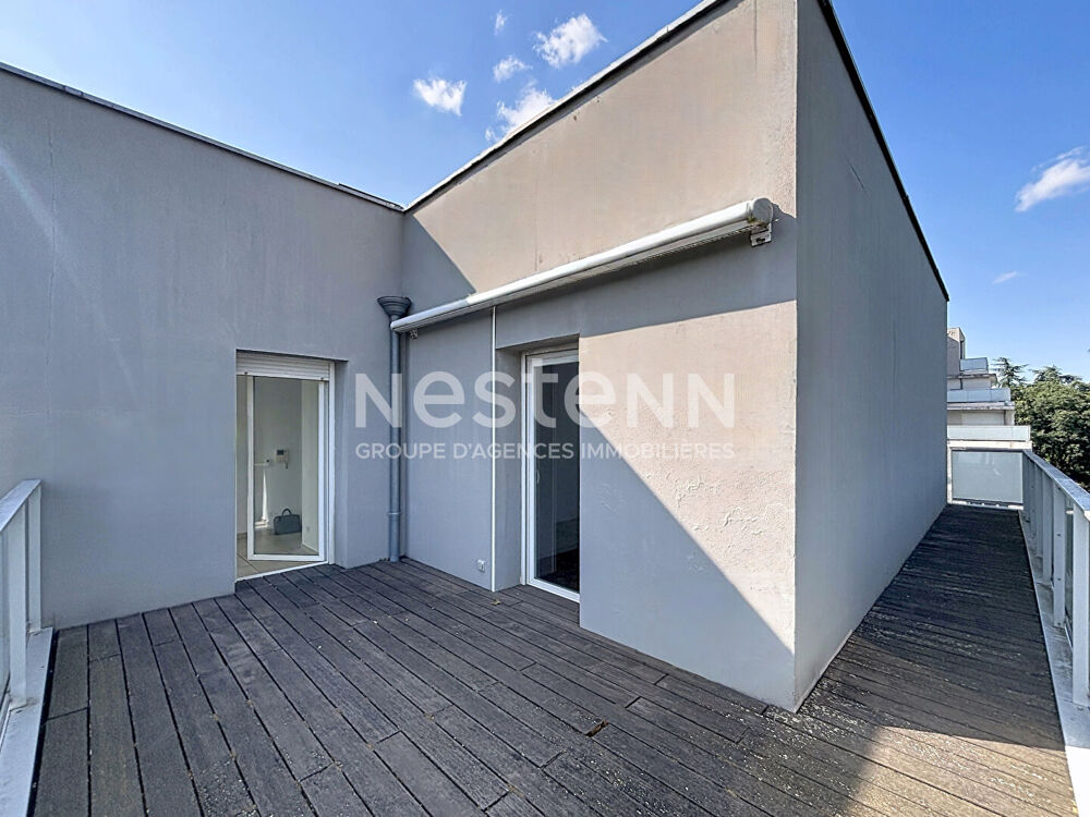 Vente Appartement Appartement T4 BRON - 76 m2 - 3 chambres - Grande terrasse - Garage PMR - Immeuble récent - 69500 BRON Bron