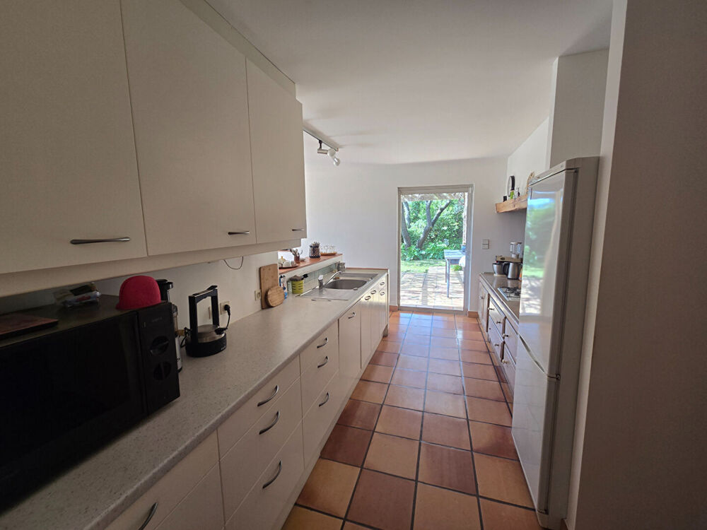 Maison de 152.80 m² à La Farlède avec 4 chambres + bureau sur un Terrain de 956 m²
