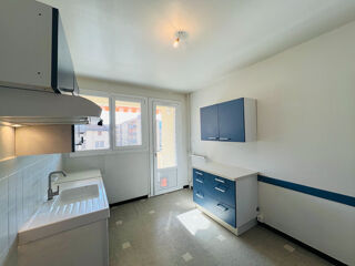 Location Appartement T4 de 83 m² avec balcon et stationnement Gap