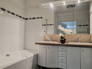  Appartement � vendre 4 pi�ces 96 m�