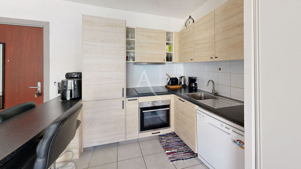 Appartement T2 avec balcon et place de parking