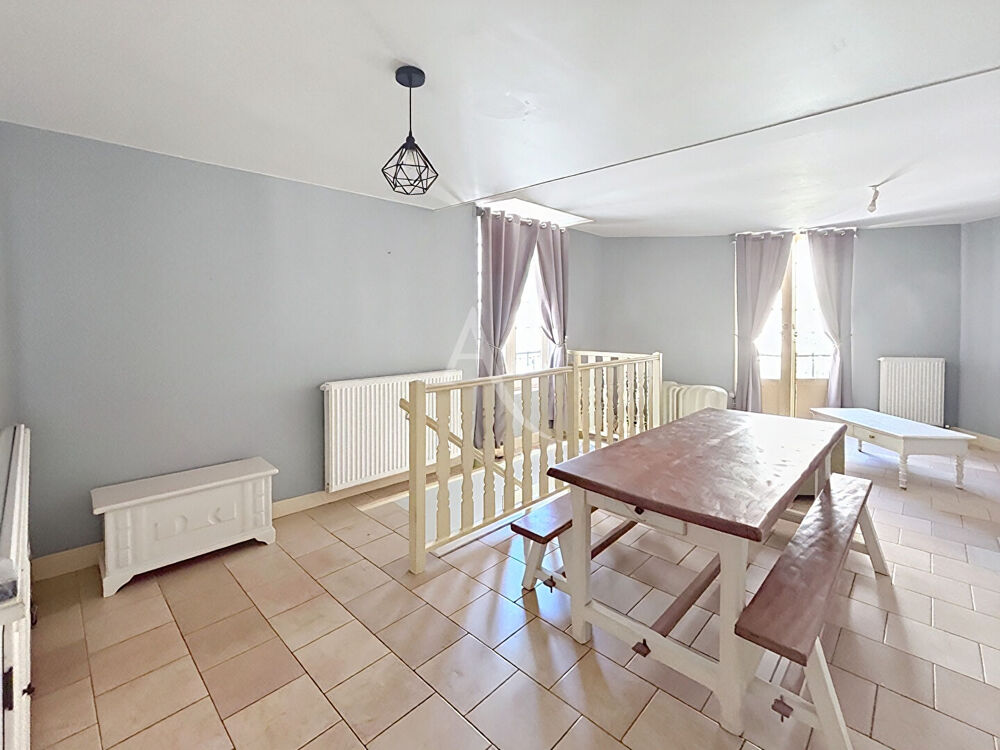Appartement de type 4 Hyper Centre Château-Gontier