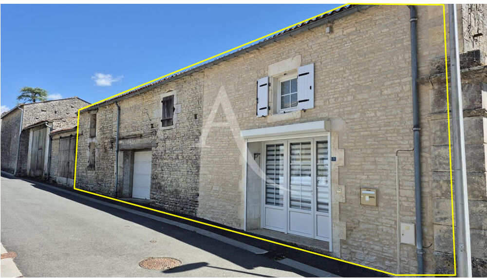 Maison Asnières La Giraud 157 m², jardin et dépendances