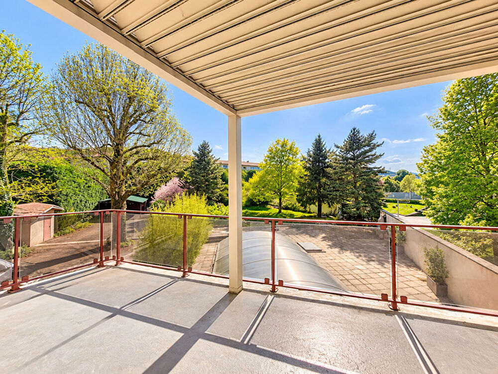 Vente Maison Maison familiale rénovée 180 m² - Piscine chauffée - DPE B - Centre Brives Brives charensac