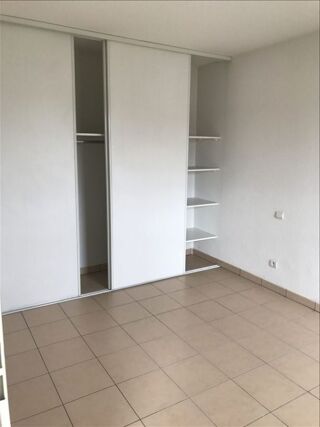 Appartement à louer 2 pièces 38 m²