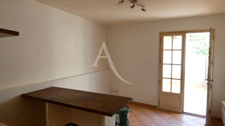  Appartement à louer 2 pièces 32 m²