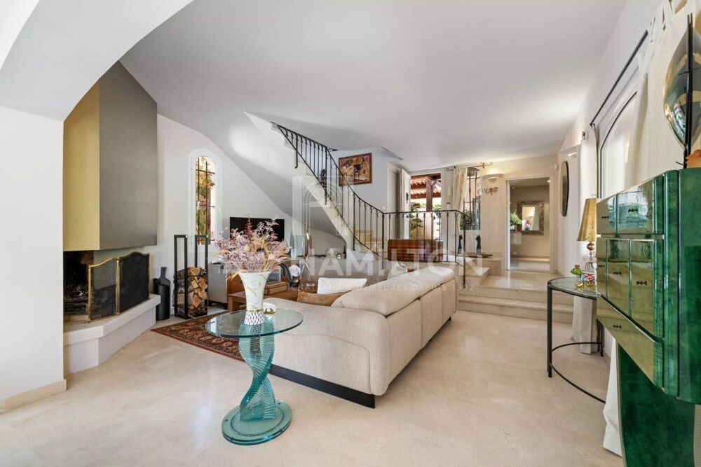 Vente Maison Magnifique villa de plain-pied avec piscine proche de Valbonne Châteauneuf-grasse