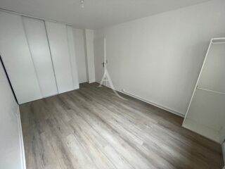  Appartement à louer 2 pièces 44 m²