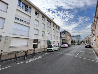  Appartement  louer 2 pices 56 m