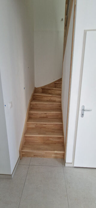  Appartement à louer 4 pièces 75 m²