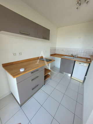  Appartement  louer 3 pices 61 m