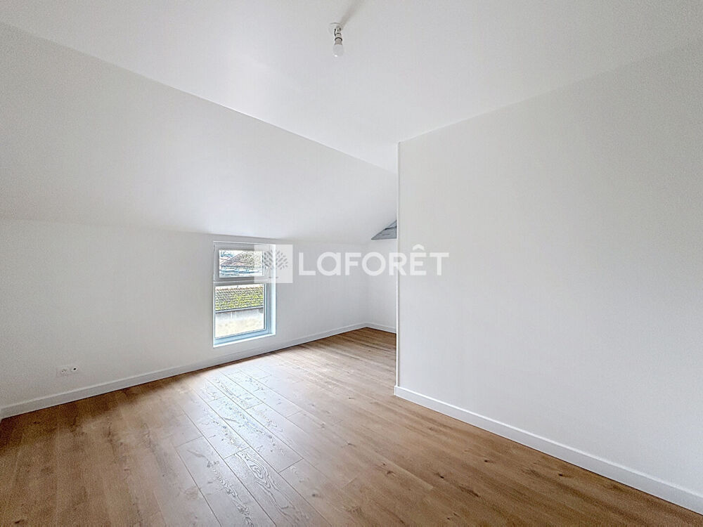 Location Appartement Appartement Chalons En Champagne 4 pièce(s) 72.65 m2 Chalons en champagne