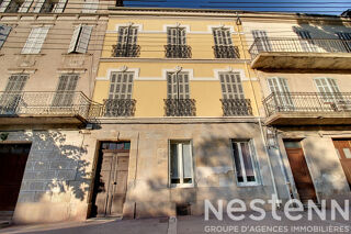  Immeuble à vendre 10 pièces 207 m²