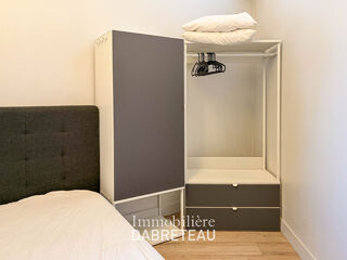  Appartement à louer 4 pièces 64 m²