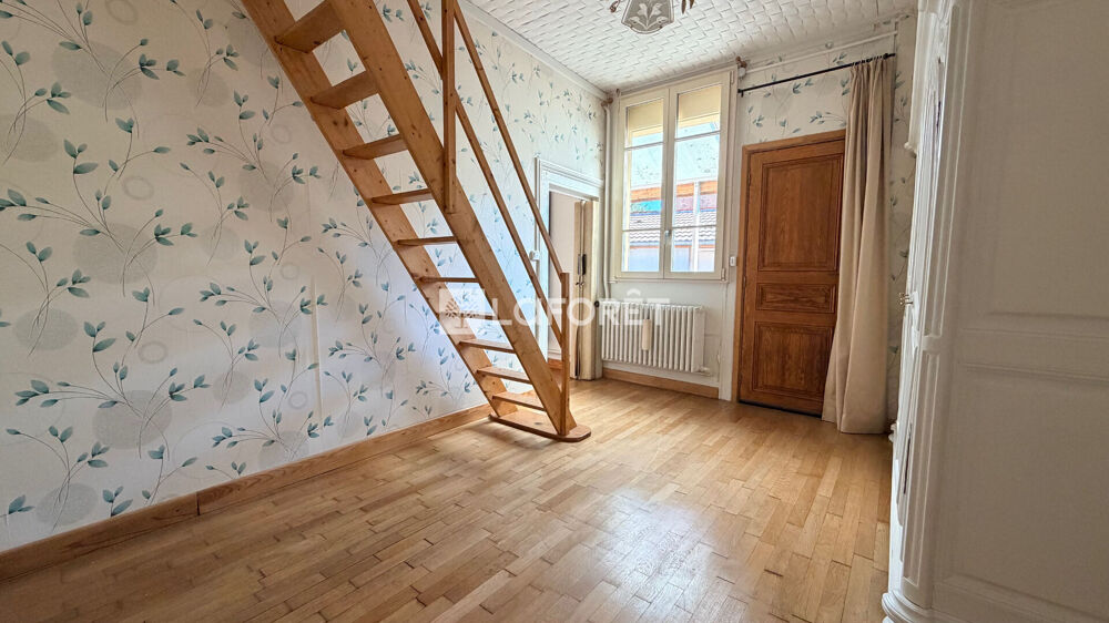 SAINTE-MENEHOULD - 94 m² - 3 chambres
