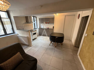  Immeuble � vendre 12 pi�ces 280 m�