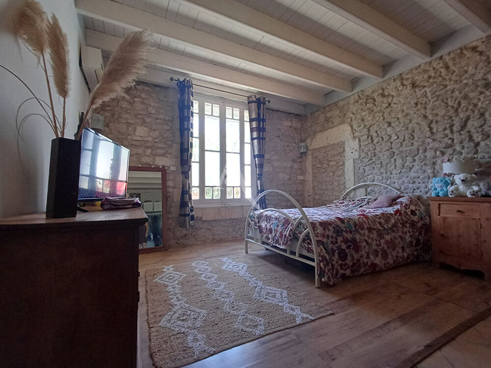 Vente Maison MAISON ANCIENNE RENOVEE AU CALME Saint nazaire sur charente