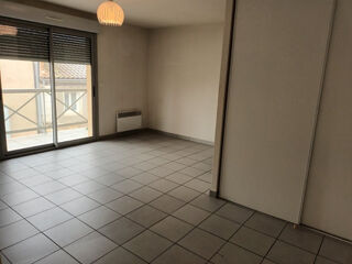  Appartement à louer 3 pièces 54 m²