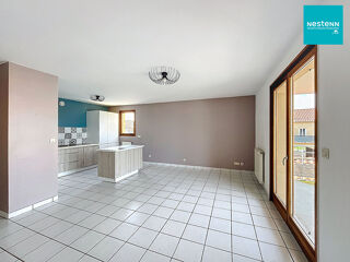 Appartement 4 pièces 92 m² · à Saint-Romain-le-Puy · 92 m² · 219 000 €